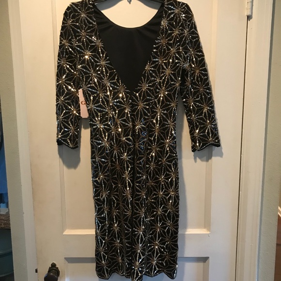 Black and gold sequin Gianni Bini dress - Picture 2 of 4